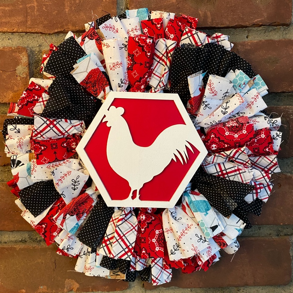 Farm Rag Wreaths - Picture 2 of 9